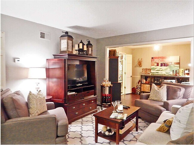 Building Photo - 461 Dove Valley Rd