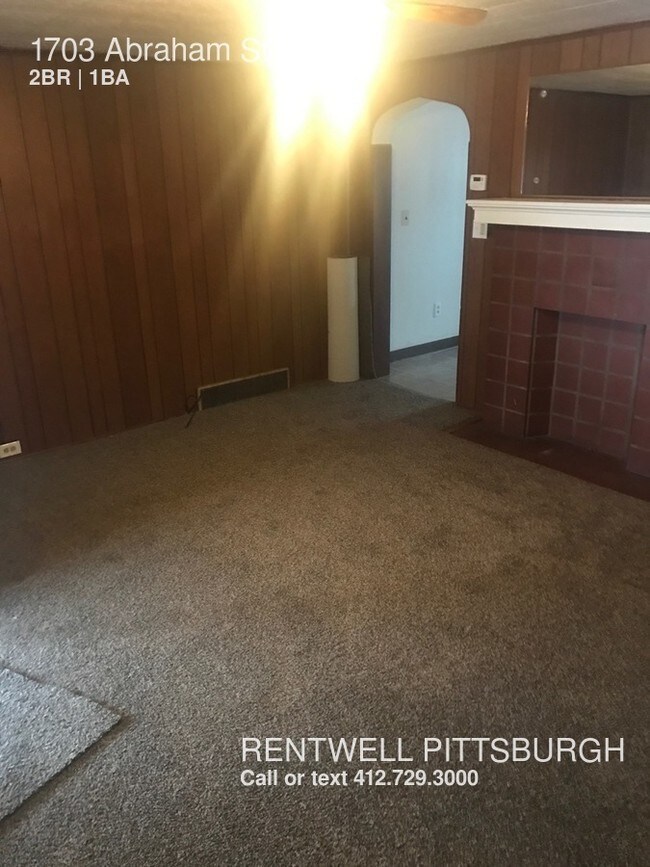Building Photo - 1703 Abraham St