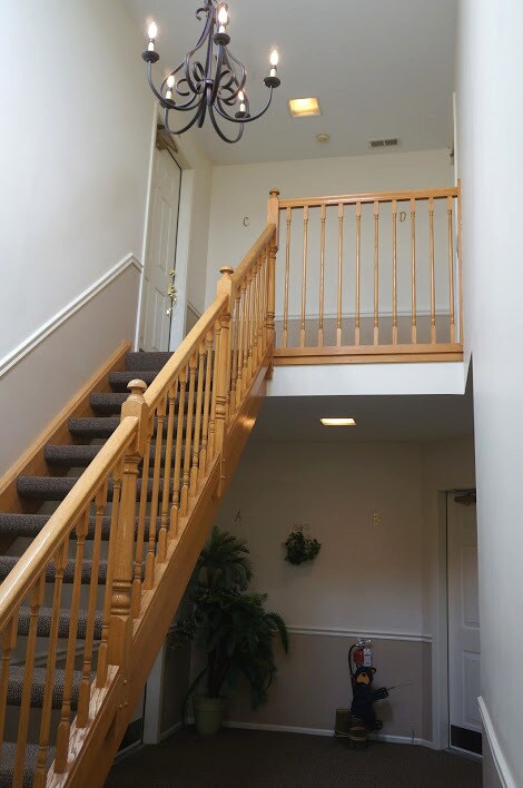 Building Photo - 45 Amber Ct