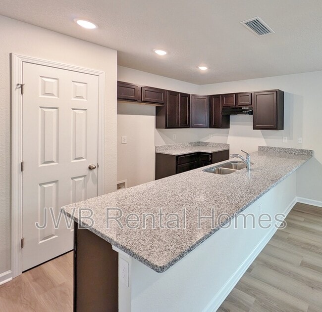 Foto del edificio - 1163 W 3rd St