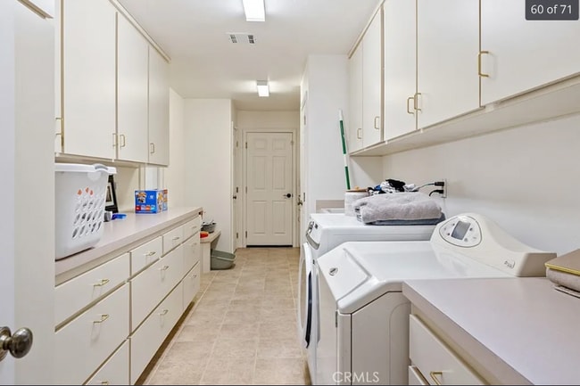 Foto del edificio - 4344 Shadow Canyon Rd