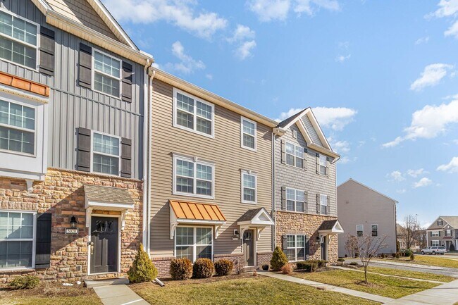 Foto del edificio - 5010 Laurel Valley Ln