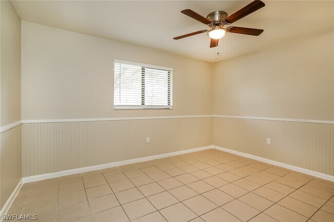 Foto del edificio - 1617 Rush Ave