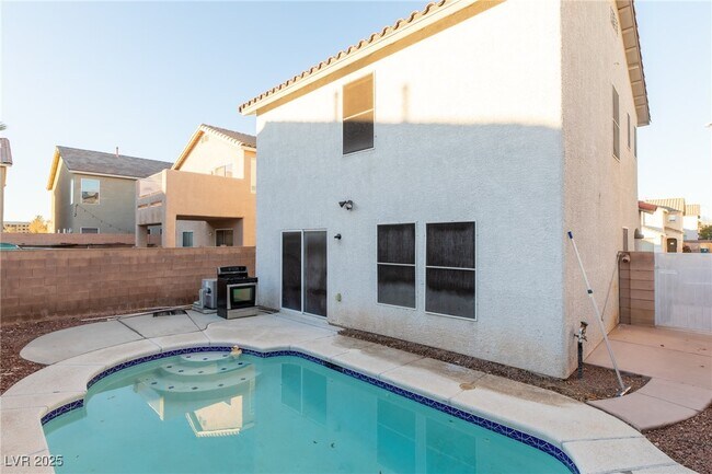 Building Photo - 11894 Principi Ct