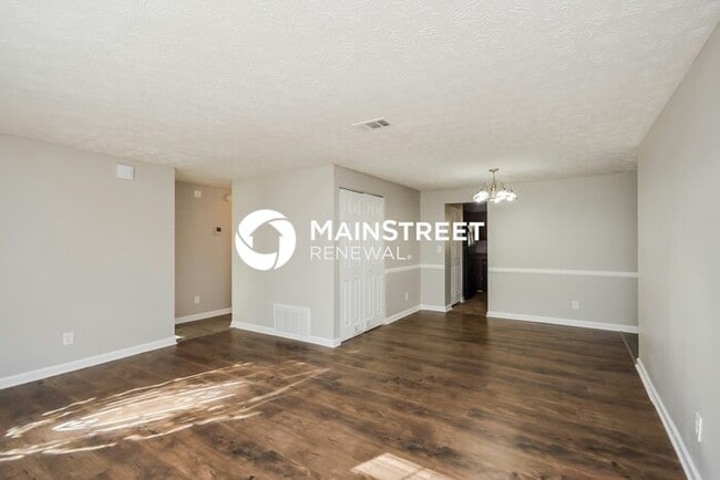 Building Photo - 3 Bedroom Pet-Friendly Home in Stone Mount...