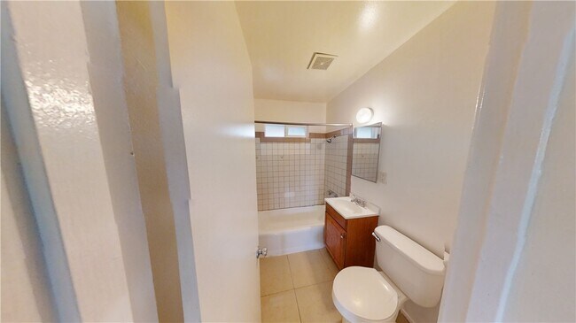 Foto del edificio - 947 Park Ave