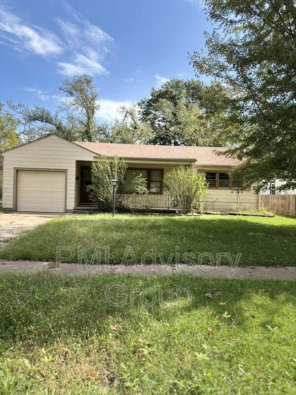 Building Photo - 1808 S Faulders Ln