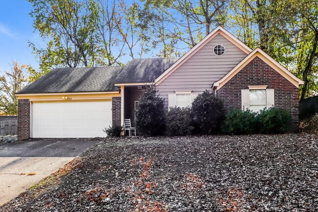 Building Photo - 5769 Saranac Ave