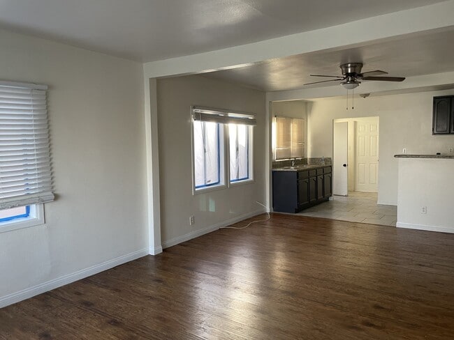 Building Photo - 4807 McKinley Ave