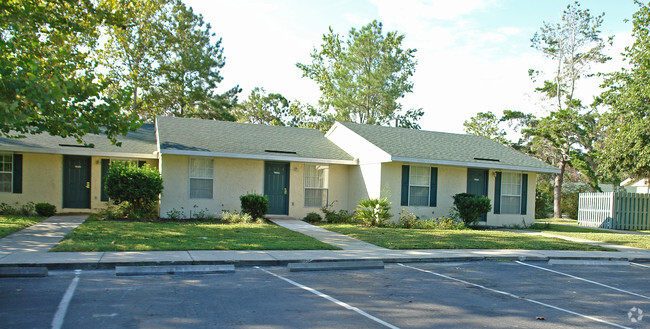 Pelican Bay Apartments Rentals - Crystal River, FL | Apartments.com