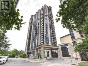 Building Photo - 153 Beecroft Rd