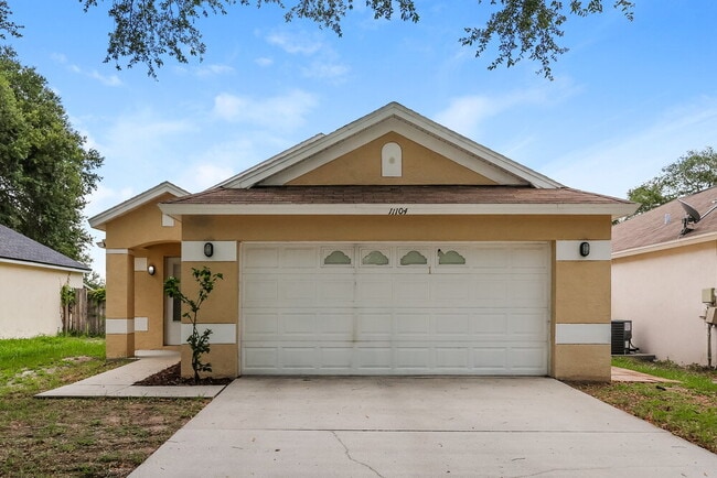 Building Photo - 11104 Robin Lake Ct