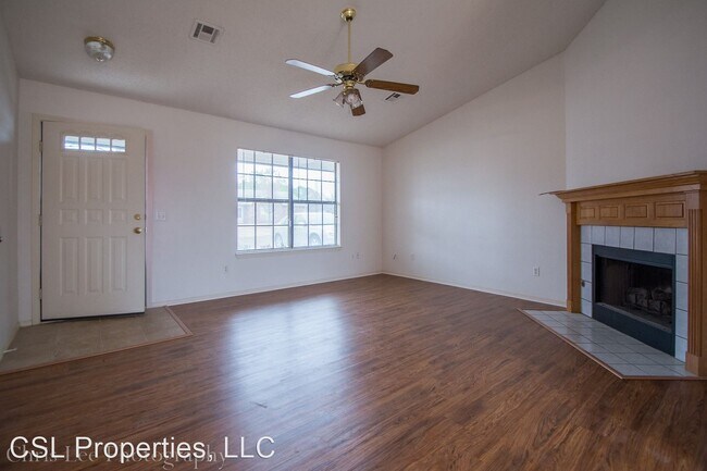 Foto del edificio - 3 br, 2 bath House - 1309 N Pine Creek Dr