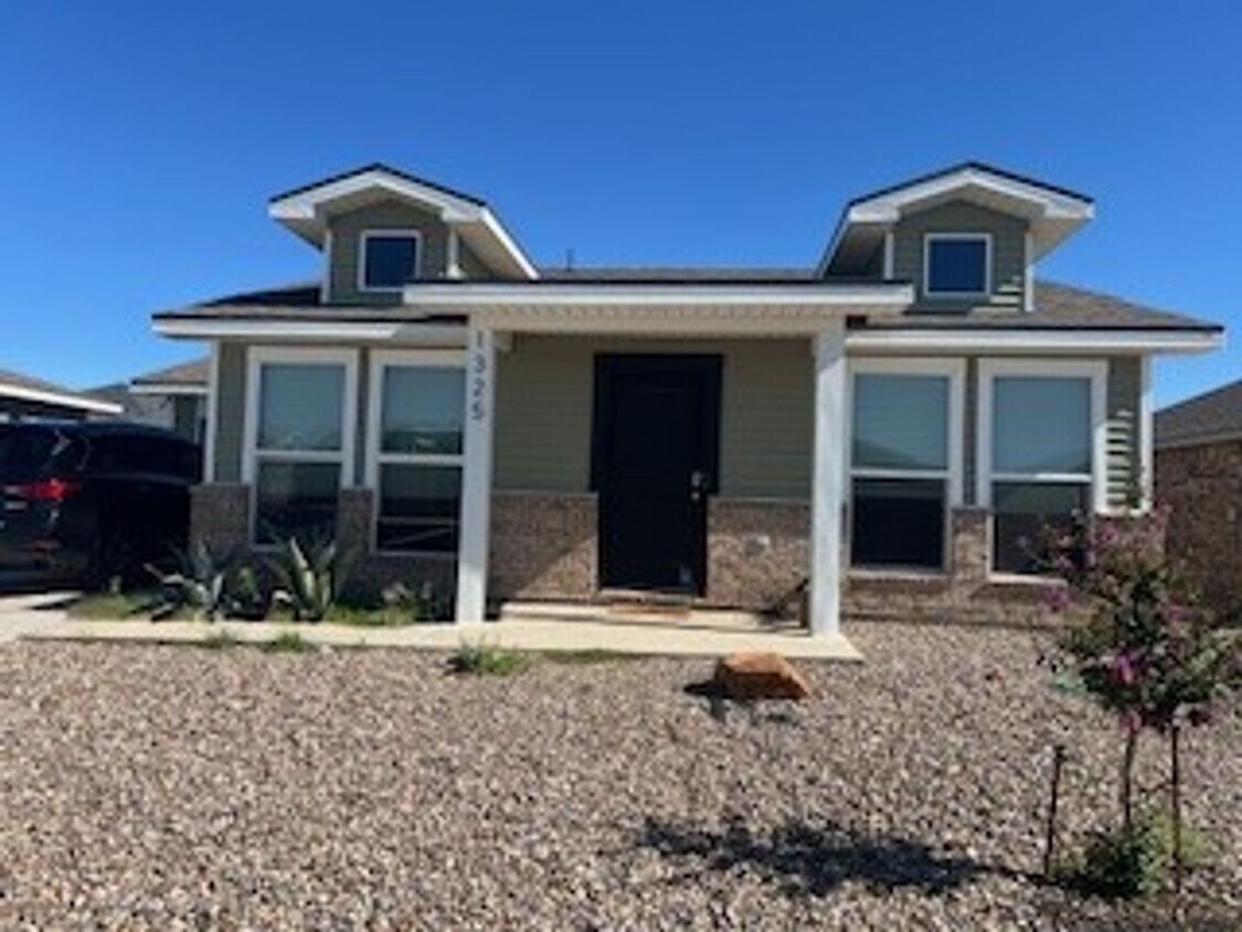 Primary Photo - For Lease - 1325 Masquerade - Odessa, TX
