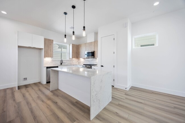 Photo - 6735c Peerless St (Houston, TX) Townhome