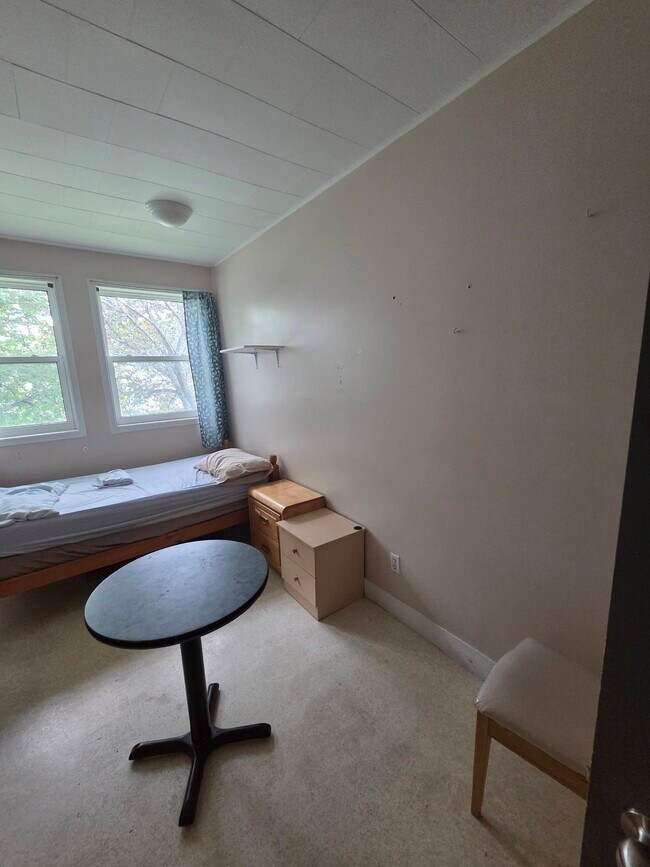Photo du bâtiment - 3741 Rue Principale