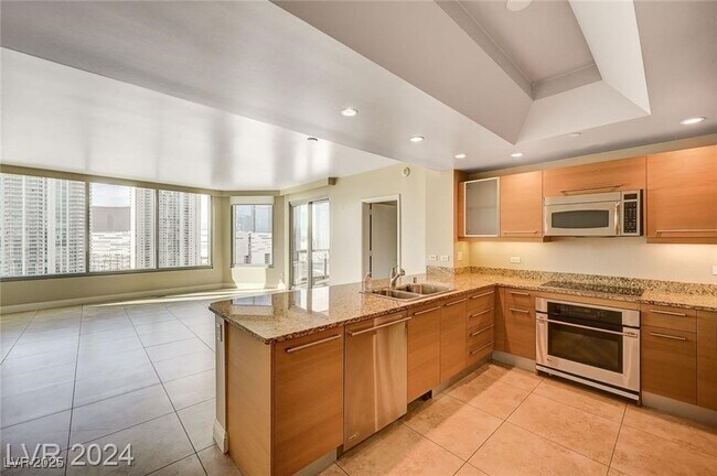 Foto del edificio - 222 Karen Ave