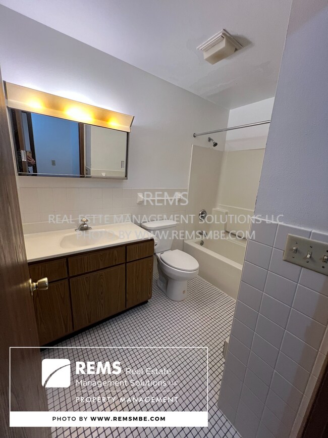 Foto del edificio - 564 E Slifer St