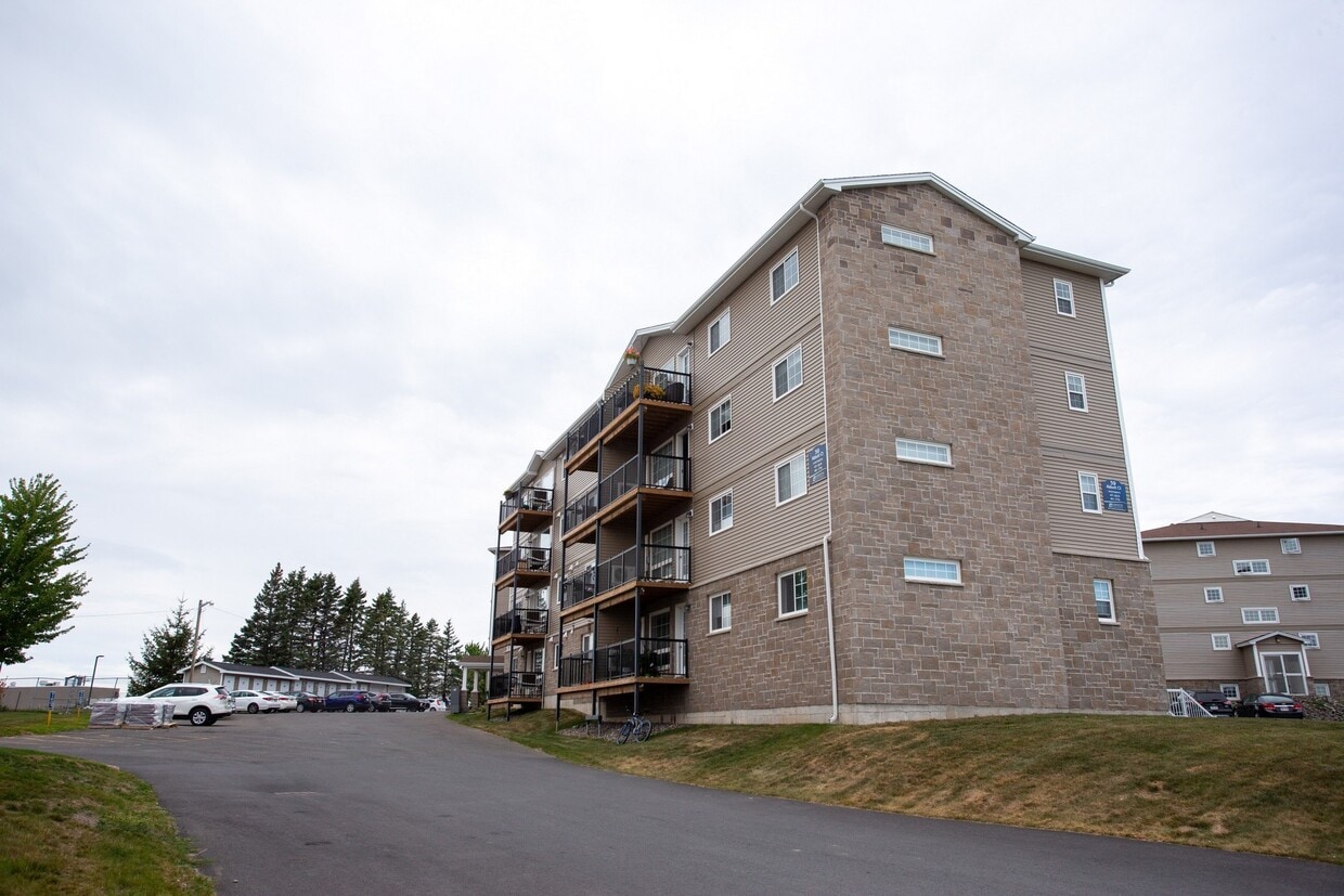 Building Photo - 59 Abbott Ct