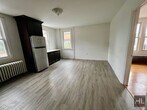 Foto principal - 3BR 1BA w/ On Site Laundry & In Fully Gut ...