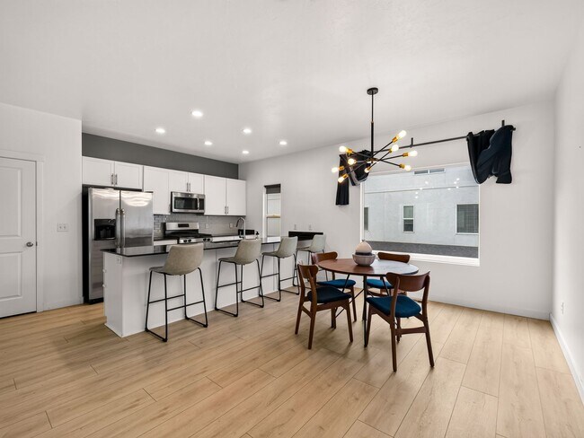 Building Photo - 14720 S Rising Star Ln