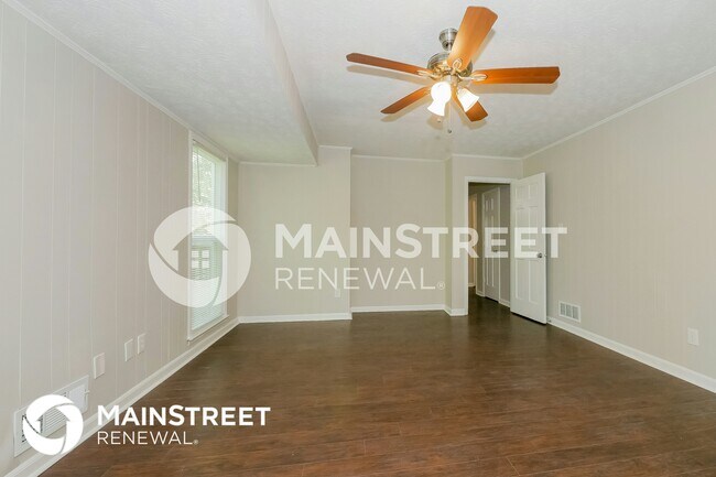 Foto del edificio - 6650 Walker Rd