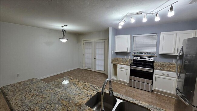 Foto del edificio - 9771 SW 52nd Rd