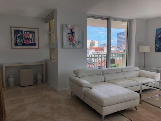 Primary Photo - 403 S Sapodilla Ave