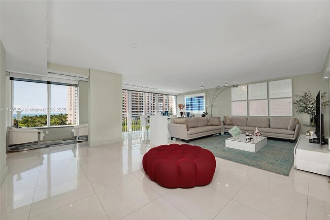Foto del edificio - 607 Ocean Dr