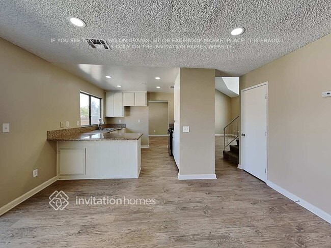 Foto del edificio - 7361 Lime Ave