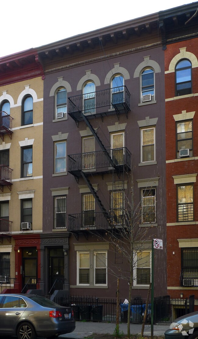 366 Montgomery St, Brooklyn, NY 11225 Apartments Brooklyn, NY