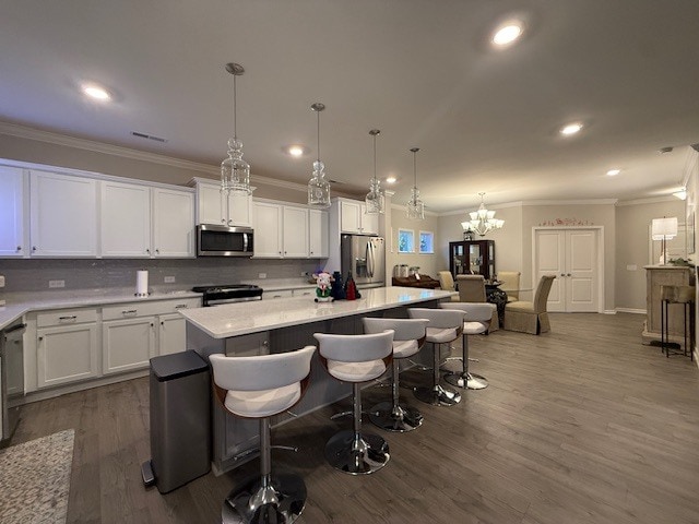 Foto del edificio - 648 Meadowlark Dr