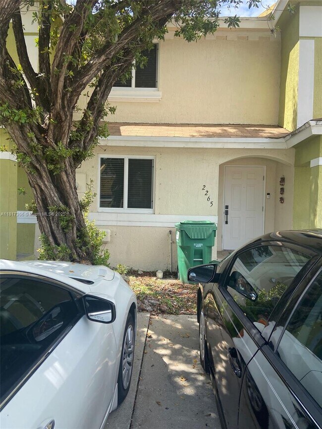Building Photo - 2265 NW 136th Terrace