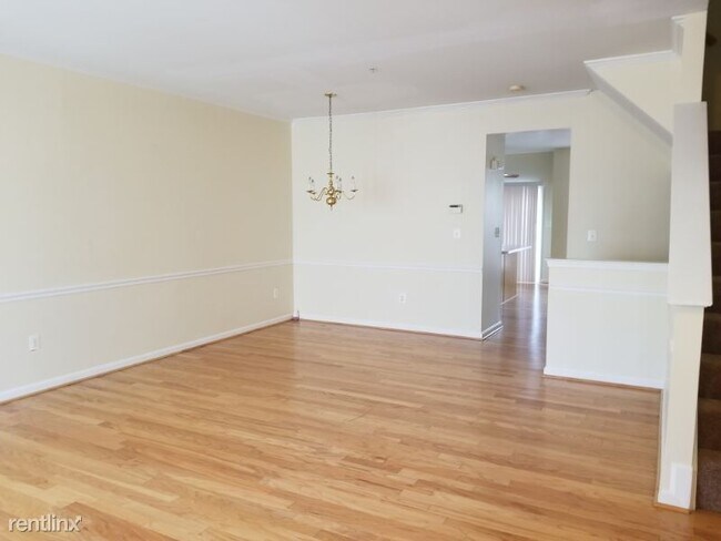 Foto del edificio - 8229 Shooting Star Ln