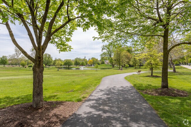 Prospect Park, beloved by residents of Clarendon Hills, is very popular for its walking trail.