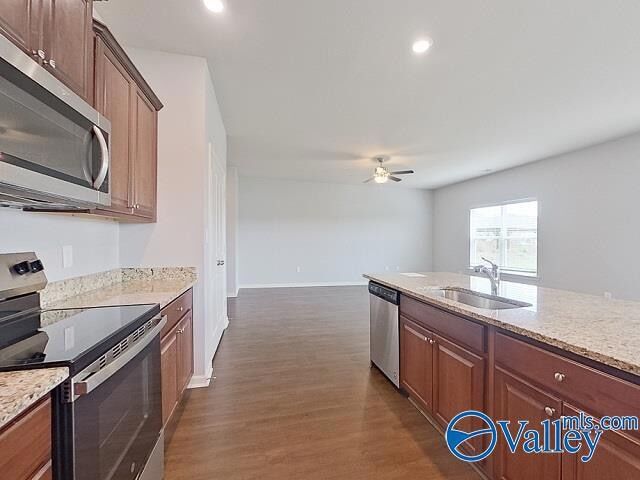 Foto del edificio - 1142 Freedom Pkwy