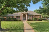 Foto principal - 900 Southbend Trail