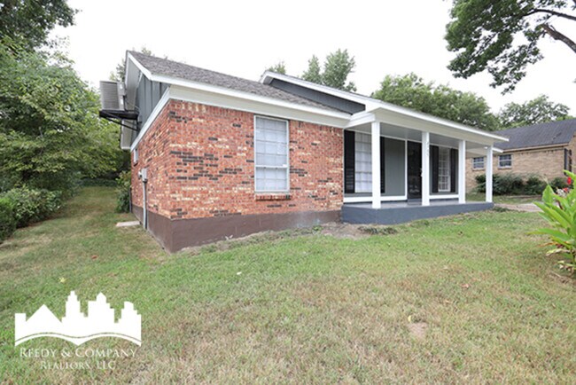 Foto del edificio - 2795 Ridgeview Rd