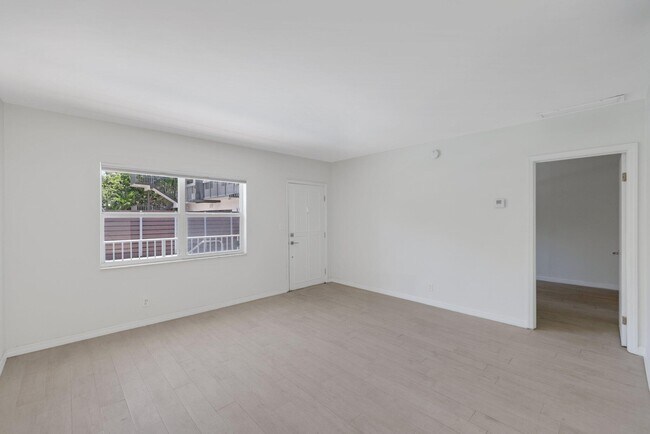 Foto del edificio - 609 NE 13th Ave