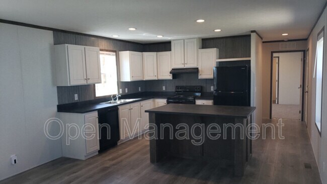 Building Photo - 120 Terry Blvd