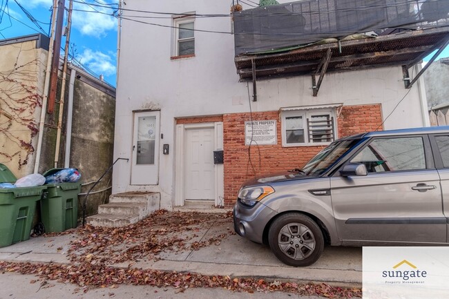 Photo - 208 Lloyd St House