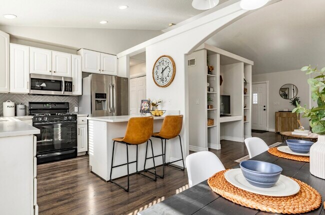 Foto del edificio - 7544 S 2020 E