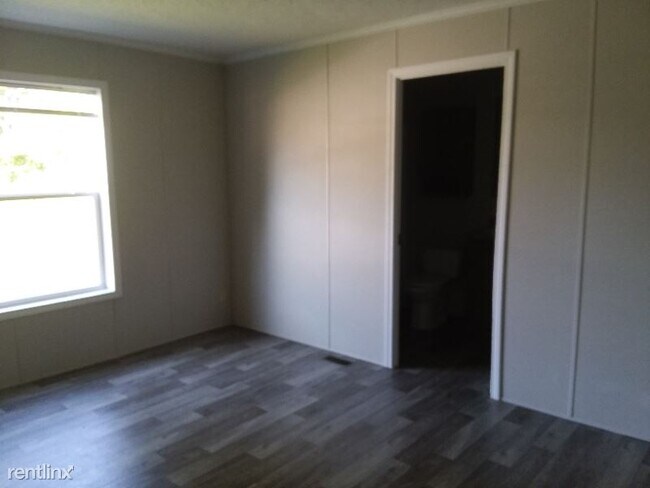 Foto del edificio - 2 br, 1 bath Mobile Home - 271 West Drive