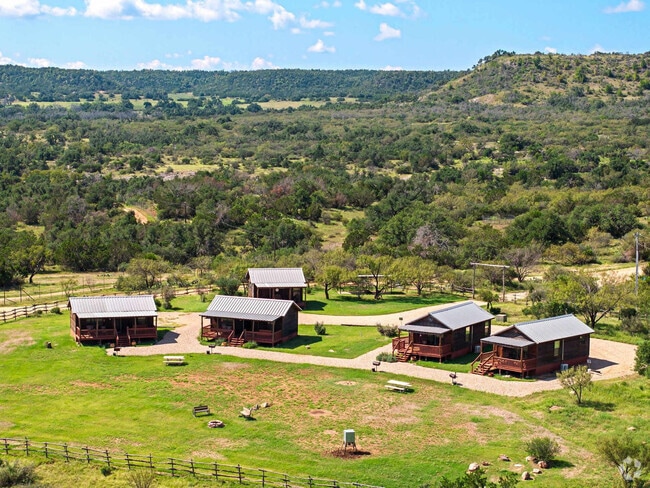 Building Photo - 307 Sagebiel Ranch Rd