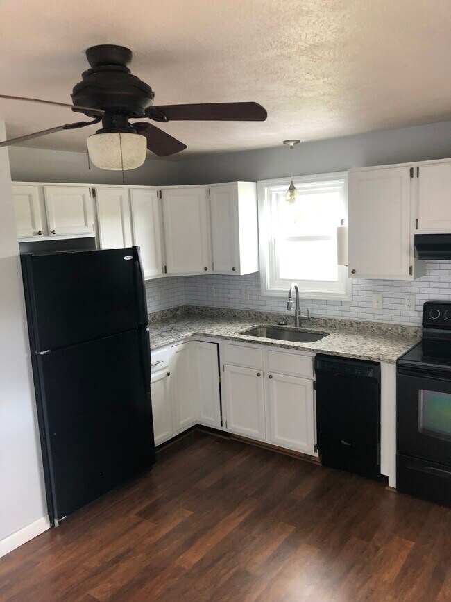 11 Cornerbrook Cir Unit 11, Windham, ME 04062 Condo for Rent in