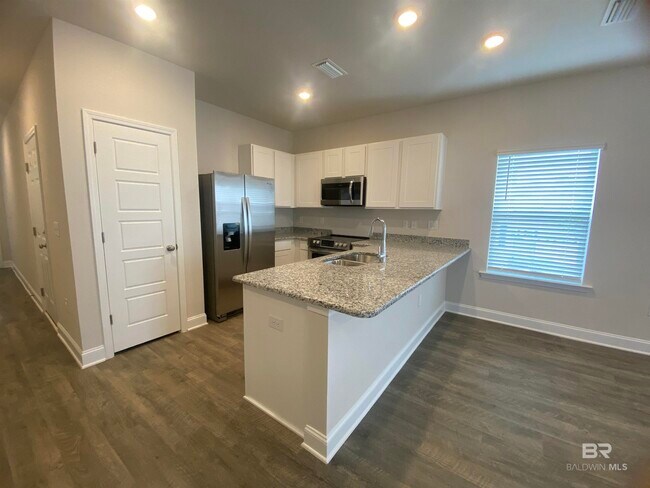 Foto del edificio - 6681 Spaniel Dr