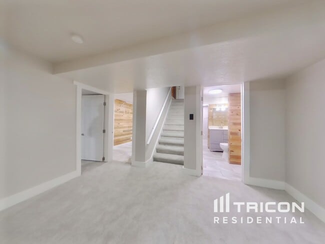 Foto del edificio - 9972 S 730 E