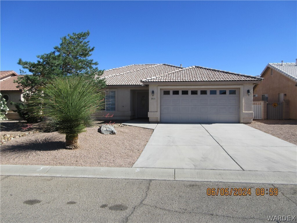 Primary Photo - 3915 E Nicole Ave