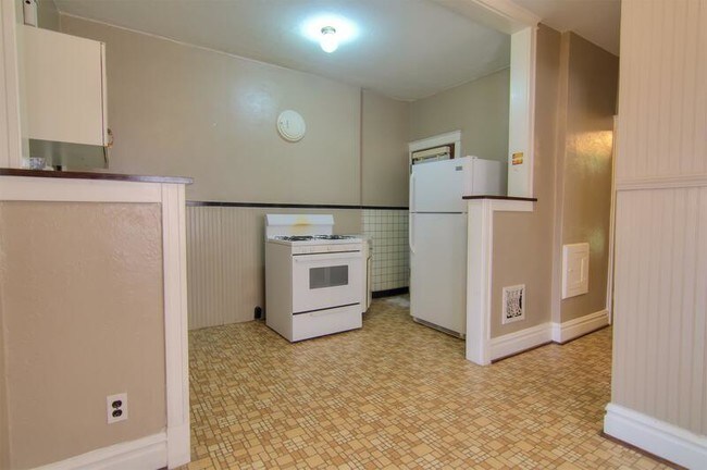 Foto del edificio - 5520 S Grand Blvd