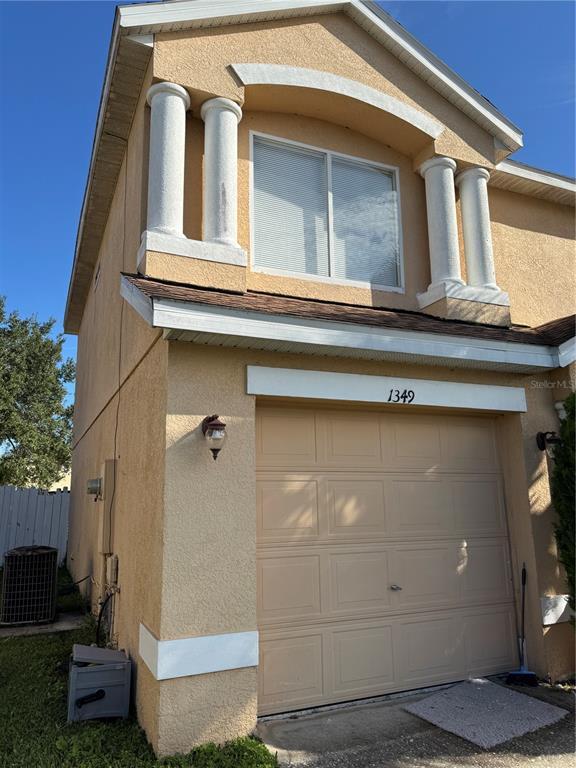 Building Photo - 1349 Ivy Meadow Dr